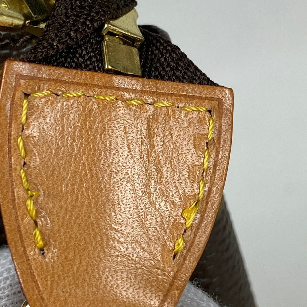Louis Vuitton Pochette Accessoires Makeup Accessory Monogram Brown - Picture 3 of 6
